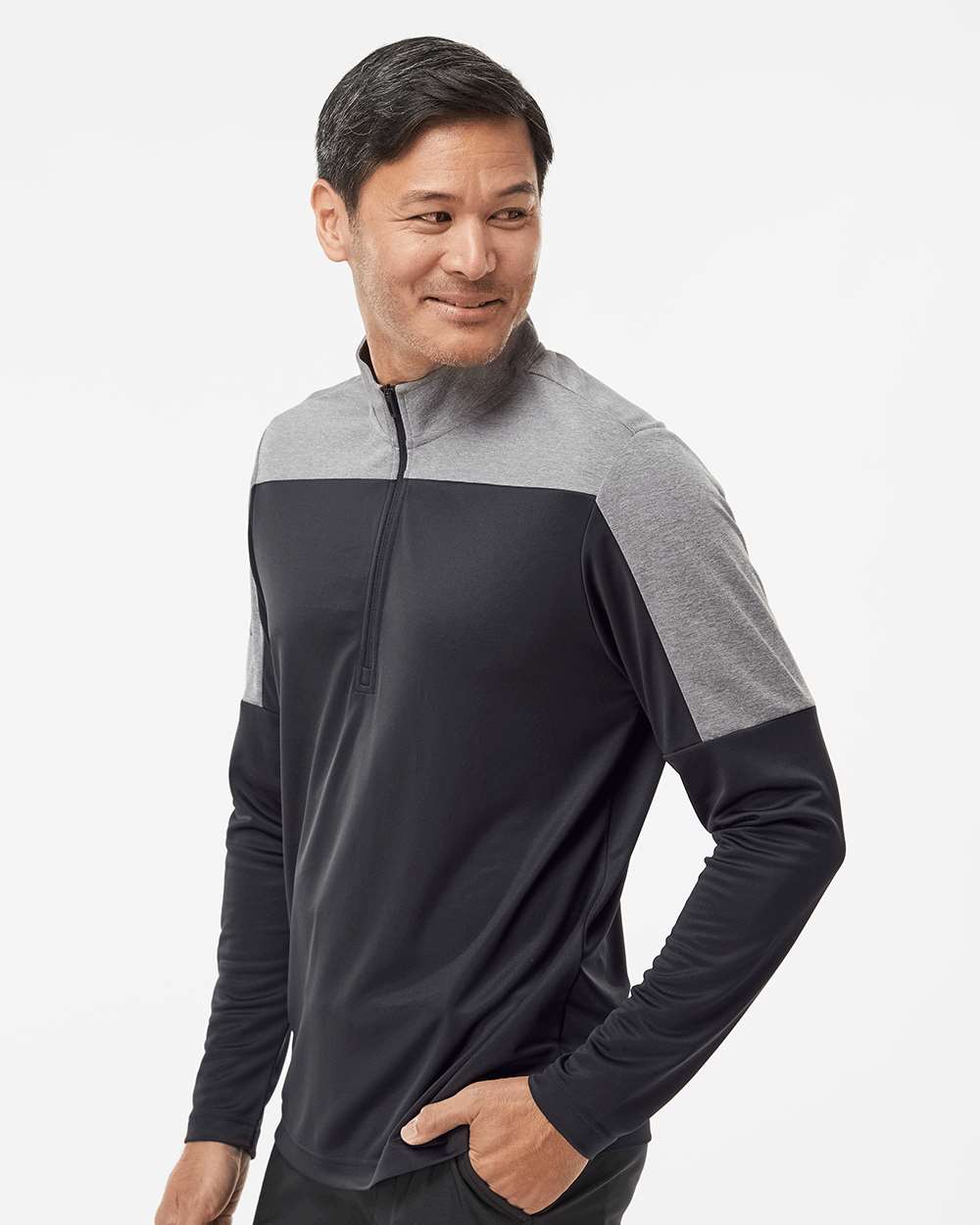 Adidas Men's Ultimate365 Lightweight Colorblocked Quarter-Zip Pullover A552