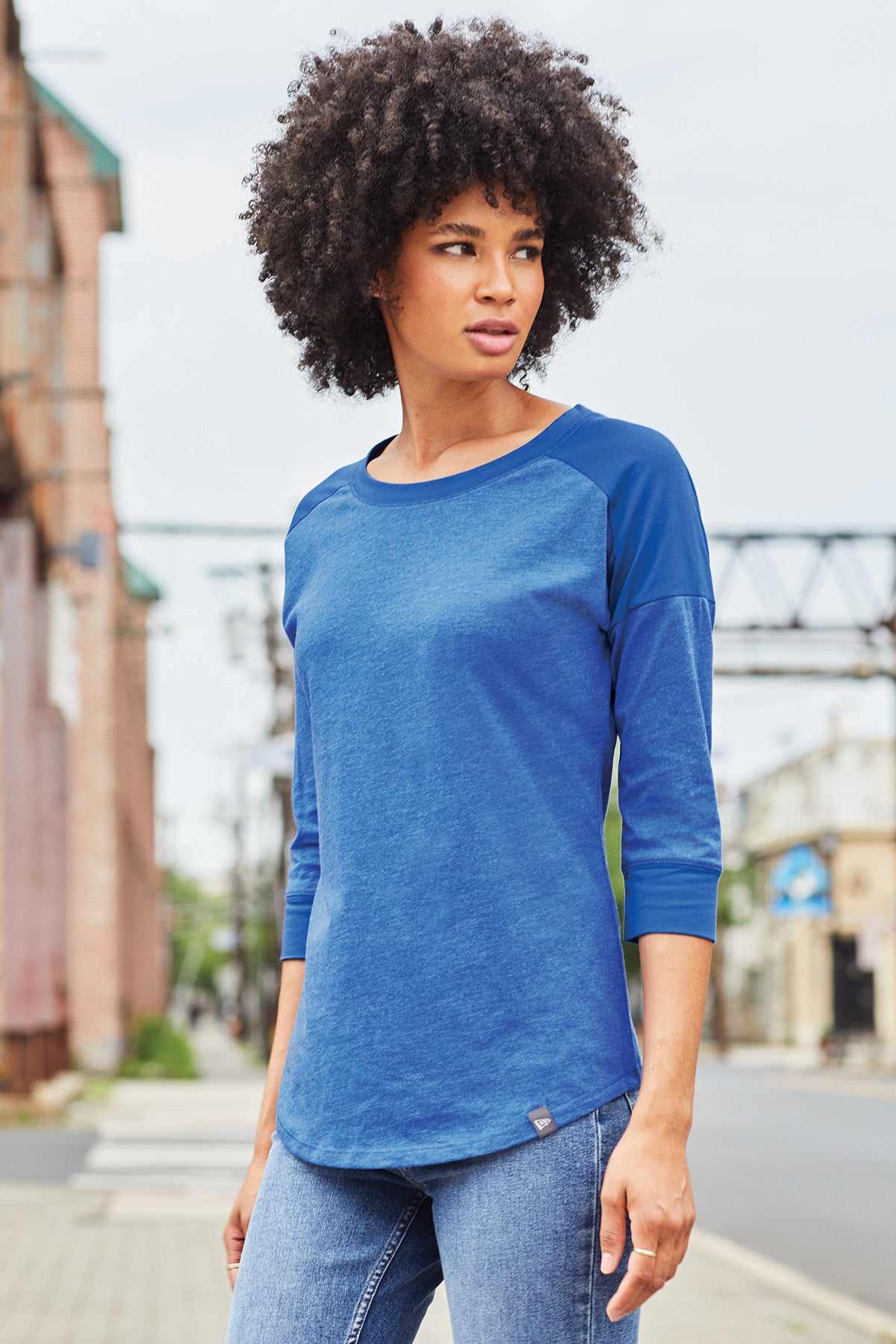 LNEA104 New Era® Women's Heritage Blend 3/4-Sleeve Baseball Raglan Tee